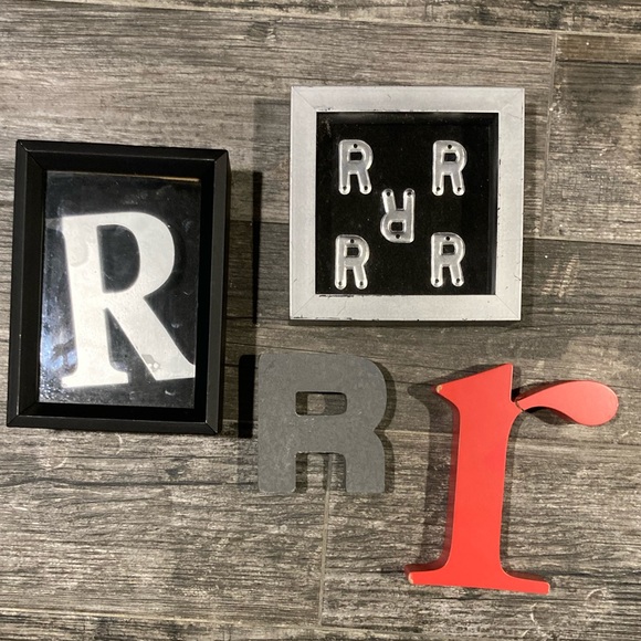 Lot of four R initials. Interesting and unique - Picture 2 of 9